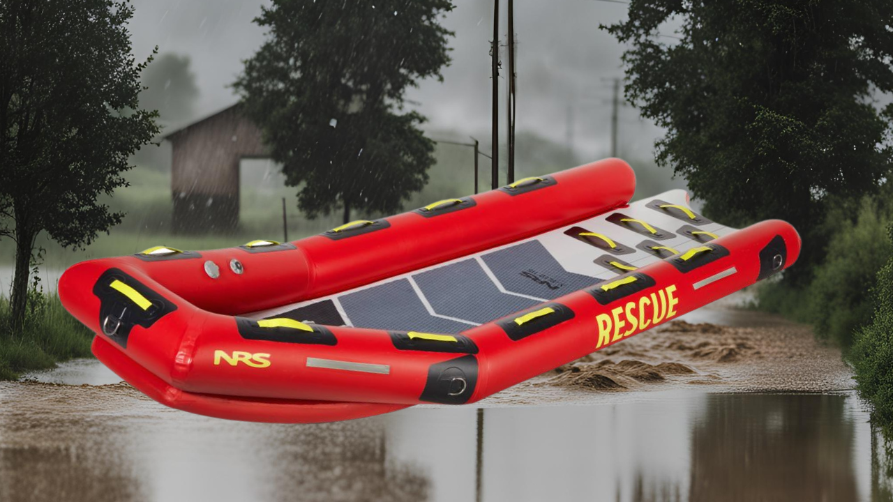 Balsa de rescate acuatico en zonas urbanas de color rojo marca NRS Rescue